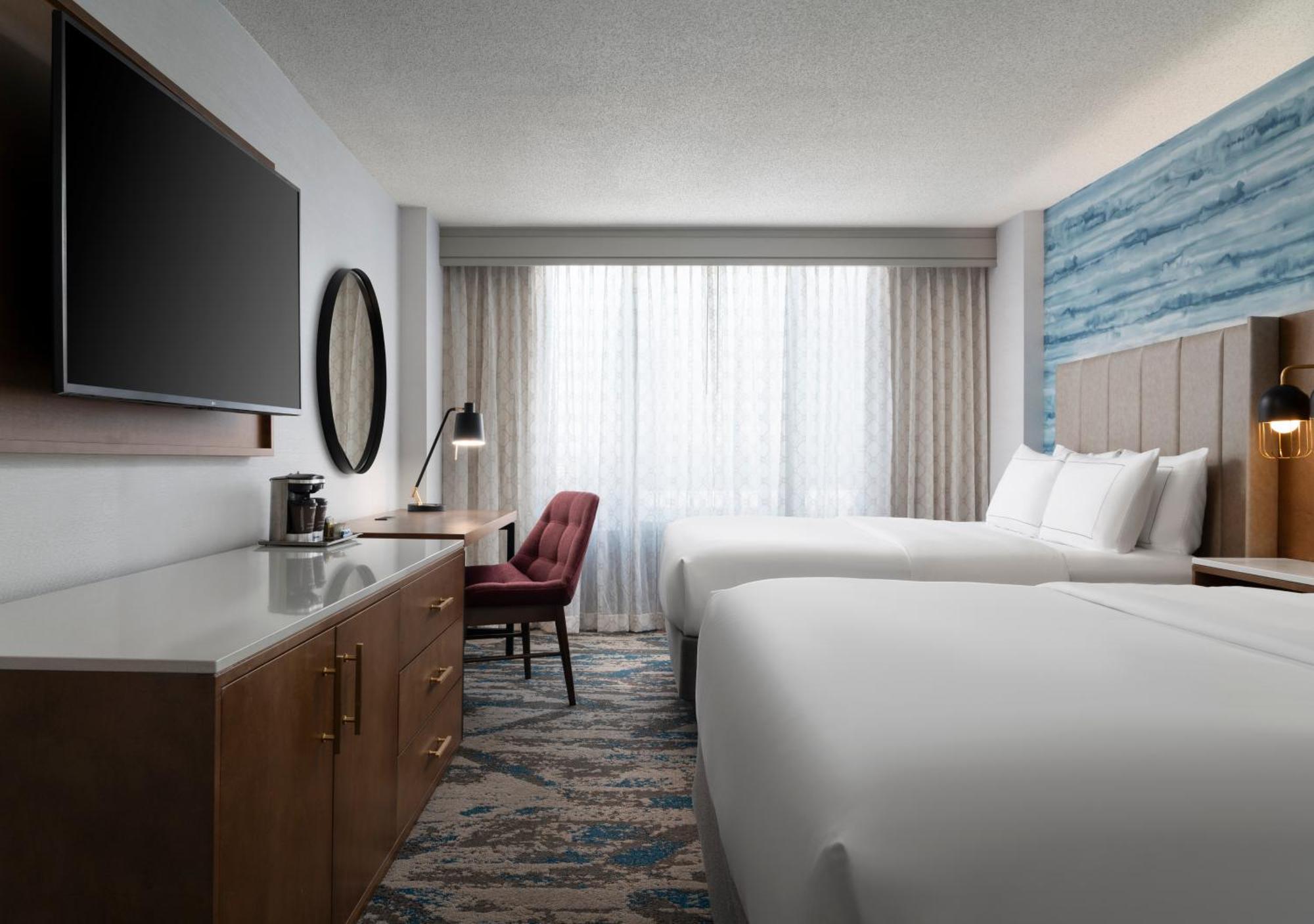 Отель Doubletree By Hilton Hartford Downtown Экстерьер фото